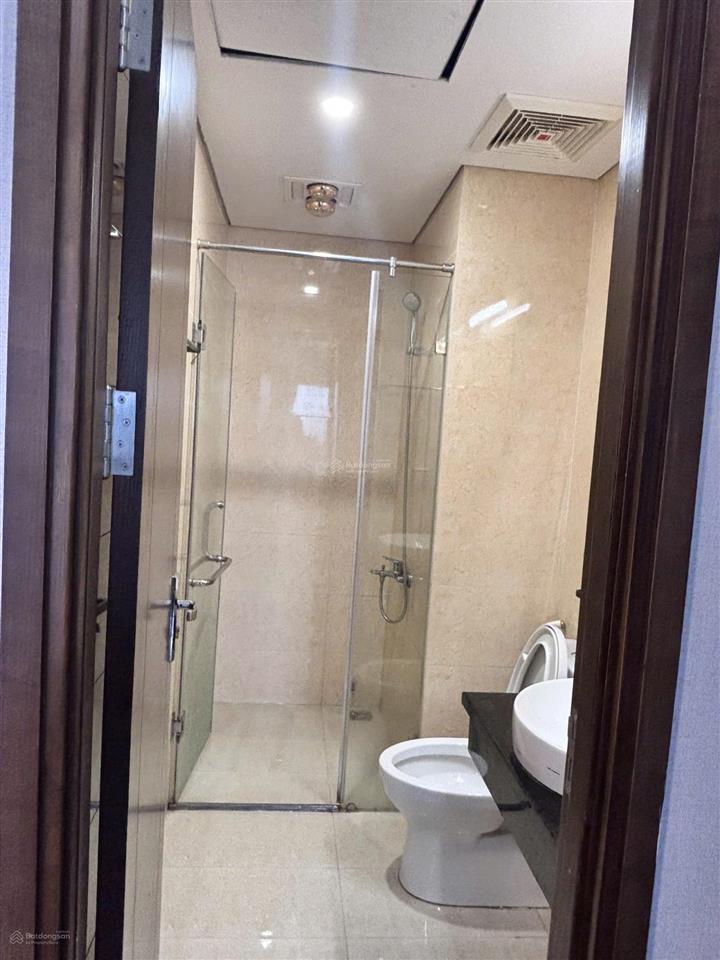 Cho thuê chung cư the sun mễ trì. dt 80m2, 2 ngủ 2wc, đầy đủ nội thất. giá 17 triệu. 0917 748 ***