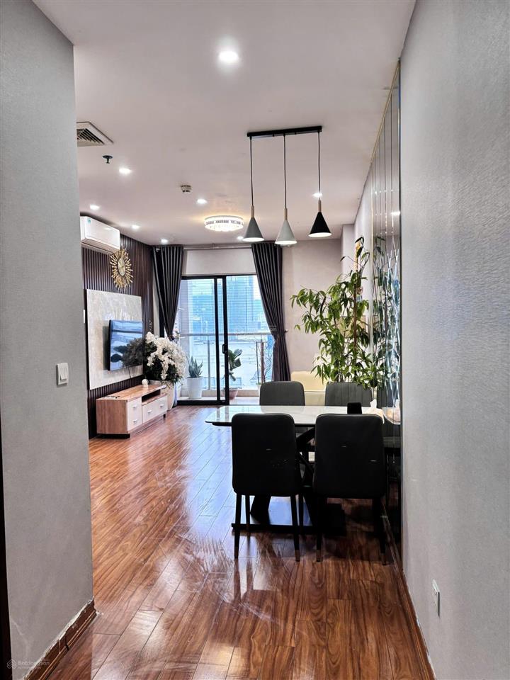 Cho thuê chung cư the sun mễ trì. dt 80m2, 2 ngủ 2wc, đầy đủ nội thất. giá 17 triệu. 0917 748 ***