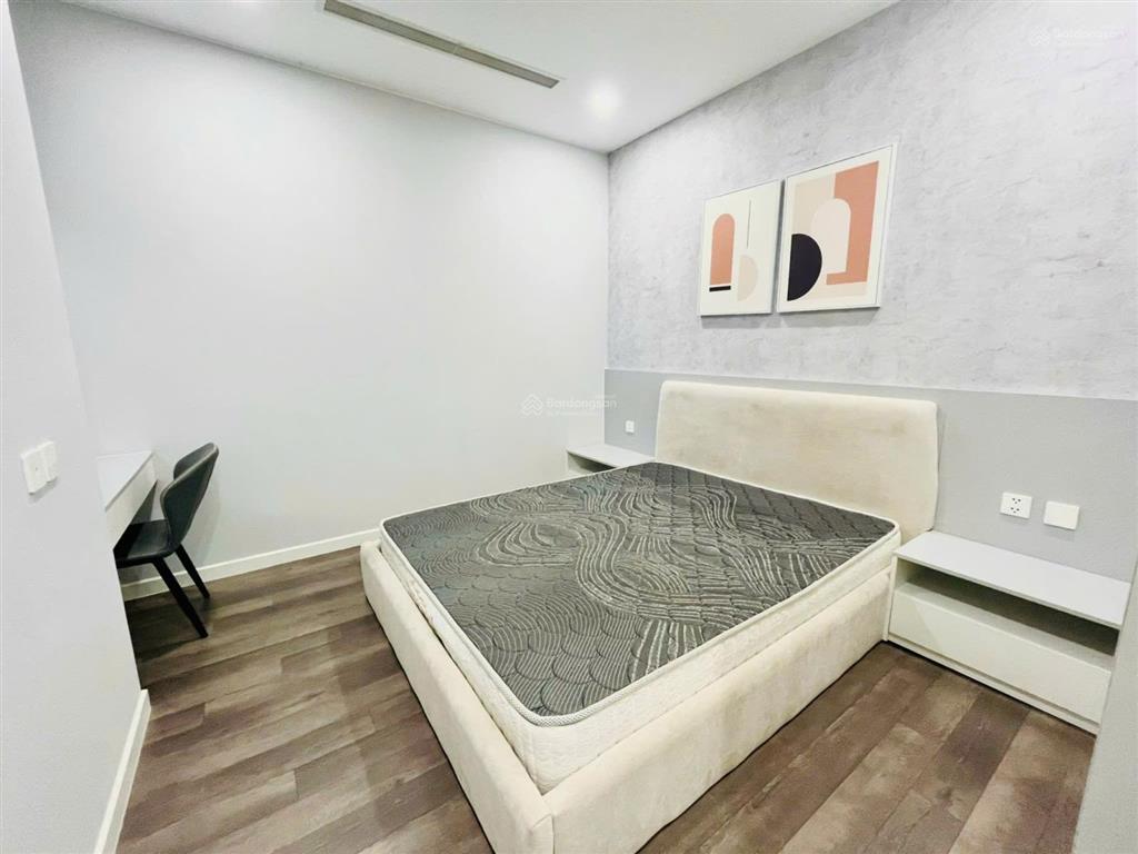 Hiếm. cho thuê căn hộ 2 ngủ 2wc 80m2, đủ đồ tại chung cư the park home. giá 19 triệu. 0917 748 ***