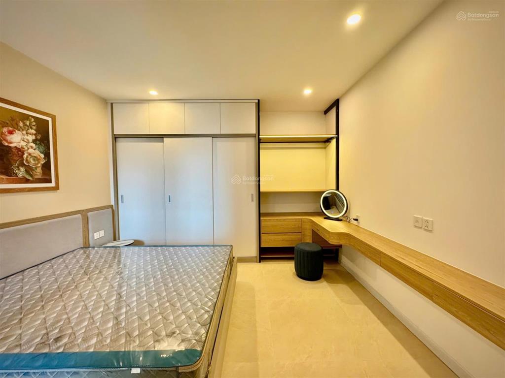 Cho thuê chung cư green park tower. dt 108m2, 3 ngủ 2wc, nội thất đầy đủ. giá 17tr. 0917 748 ***