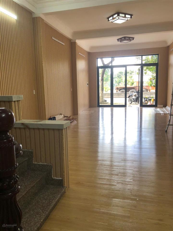 Bán gấp nhà 3 tầng mặt tiền ngô quyền, sơn trà có dòng tiền ổn định  giá tốt đầu tư
