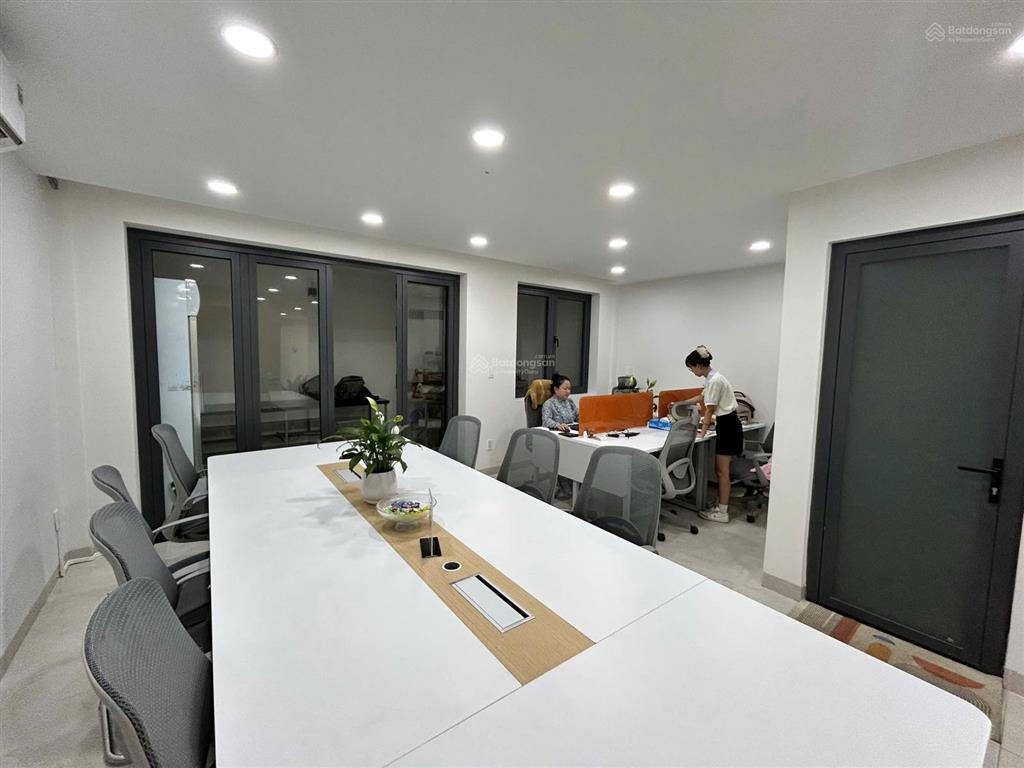 Siêu phẩm mặt tiền đường thất sơn, quận 10  dt 6.6 x 25m  kc hầm + 4 tầng  giá 33 tỷ