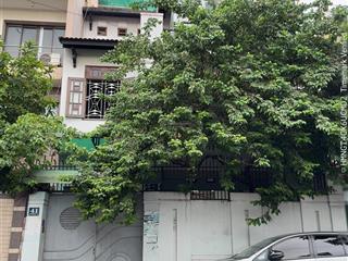 Giảm 9 tỷ biệt thự mặt tiền trần khánh dư, q1  dt 8.4 x 18  3 tầng  hđt 100 triệu/th  56 tỷ