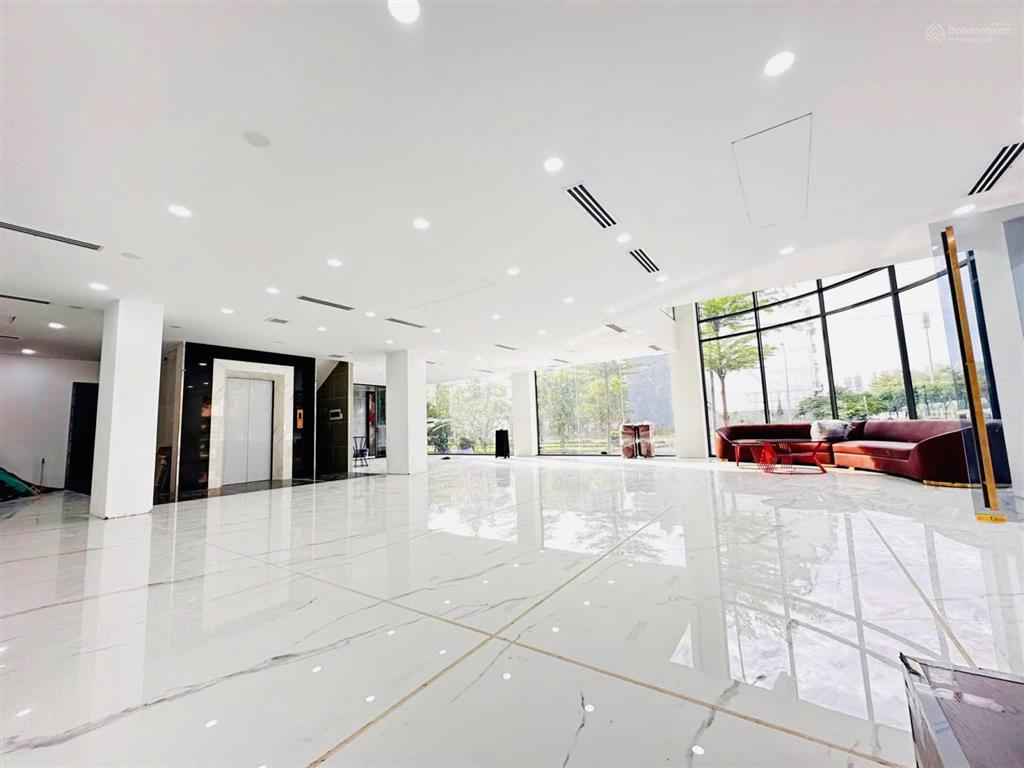 Ngộp bank! bán gấp siêu phẩm góc 2 mặt tiền nguyễn sơn, tân phú  dt 12.5 x 30  2 tầng  50 tỷ