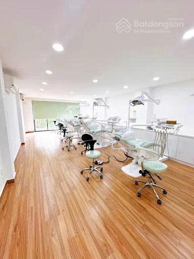 Siêu phẩm vị trí đẹp 2 mặt tiền cao thắng giá tốt quận 10  dt 4x18m  hdt 70 tr/th  30.5 tỷ