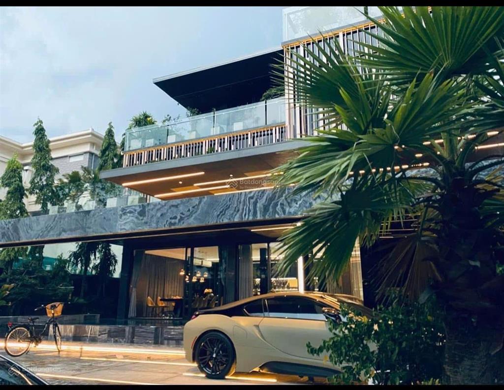 Biệt thự khu villa thủ thiêm, thủ đức có hồ bơi  dt 18 x 20  kc hầm + 4 tầng  giá 49 tỷ