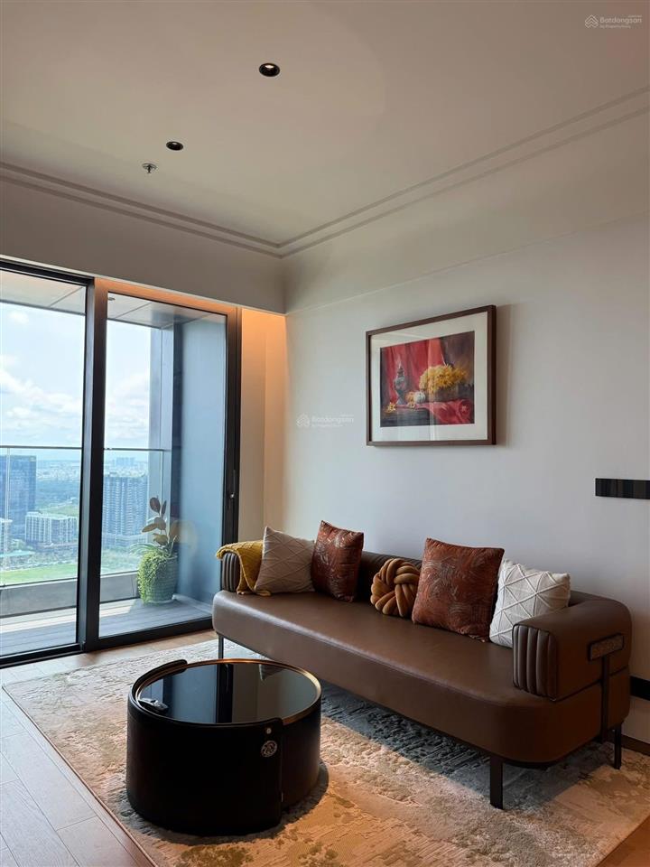 Cho thuê căn hộ 3pn hàng hiệu tại grand marina saigon