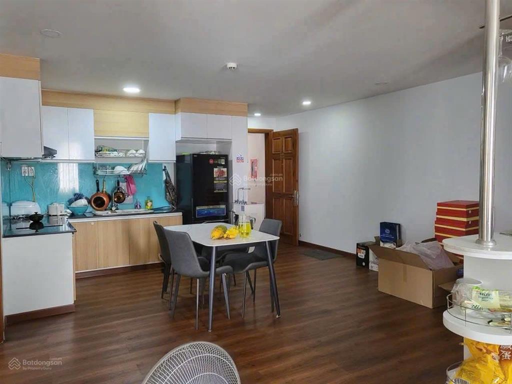 Căn hộ chung cư mỹ vinh 2p ngủ, có nội thất giá 16tr/th