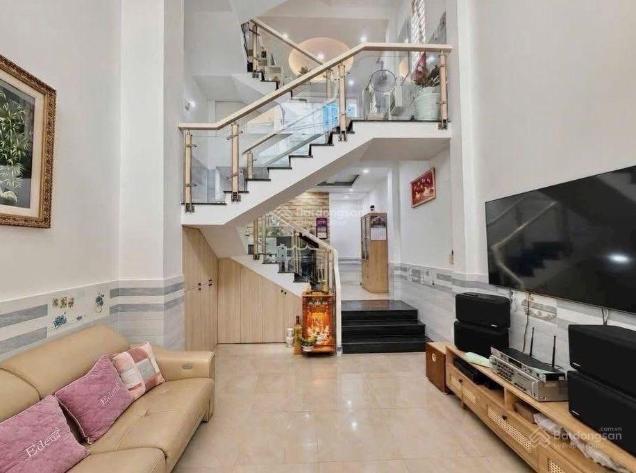 Bán gấp nhà đường lê văn sỹ, sát chợ nguyễn văn trỗi, hẻm ô tô, 36m2, ngang 4m, chỉ có 6 tỷ