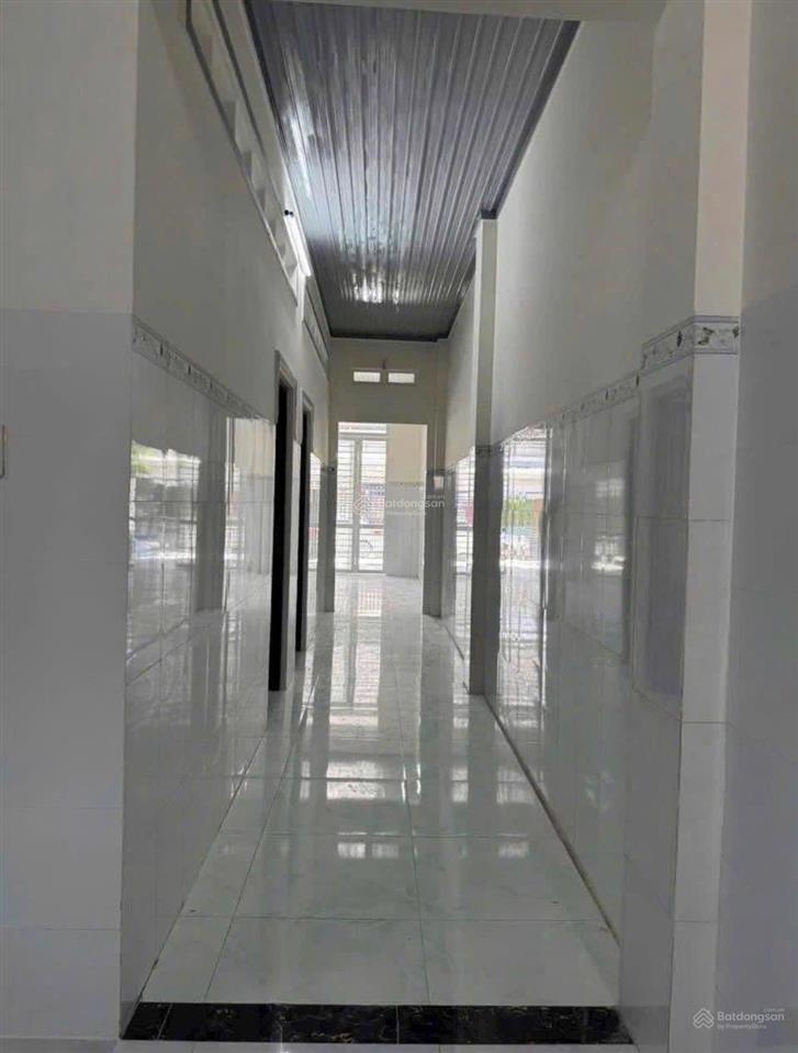 Chủ nhà kẹt tiền cần bán gấp căn nhà cấp 4