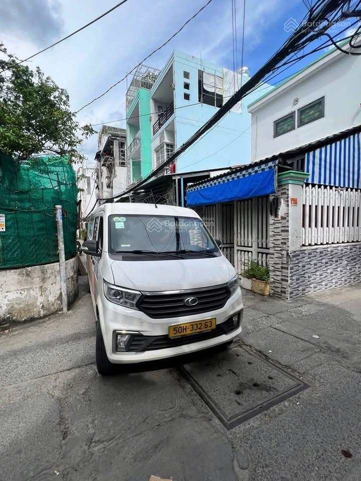 * **chủ về quê  giảm gấp 500 triệu  chỉ 5 tỷ cho nhà 3 tầng q7***đường phú thuận, q7
