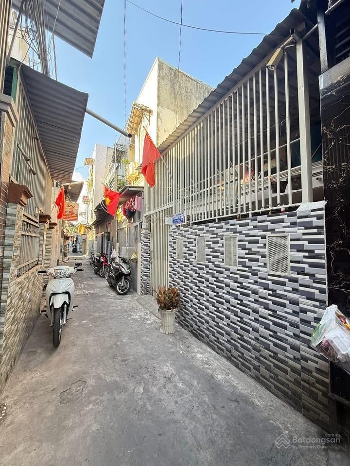 Hẻm 1250 huỳnh tấn phát, phường phú thuận, quận 7.cực hiếm  nhà quận 7 dưới 4 tỷ  sổ hồng riêng