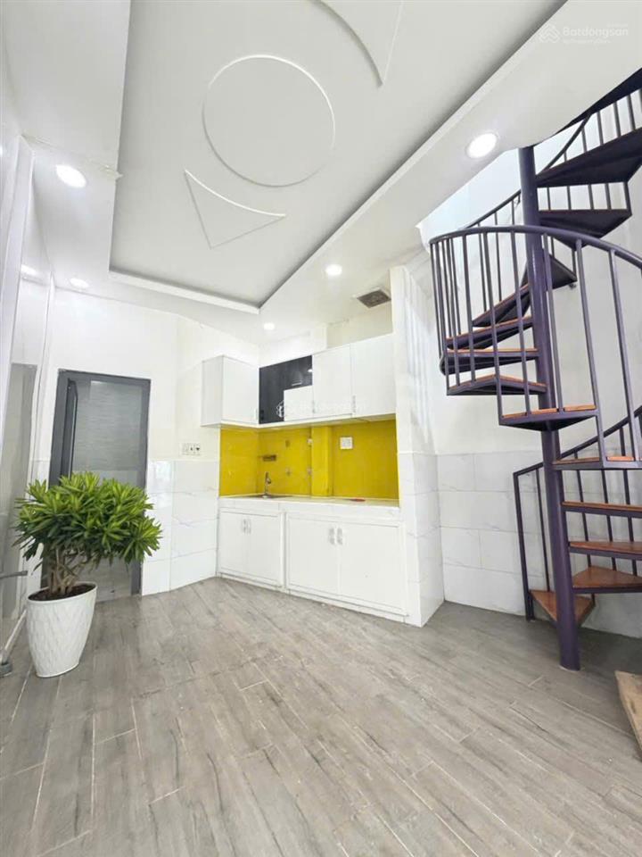 Nhà mặt tiền lê quyên khu kinh doanh p5q8 p.chánh hưng