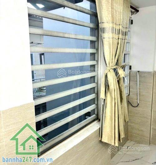 Chỉ 3,1 tỷ tl nhà tân bình giá tốt dt 22m  3 tầng full nội thất ở ngay  2pn 3wc