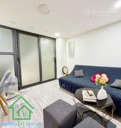 Chỉ 5.9 tỷ nhà mới 5 tầng hxh trung tâm phú nhuận  3pn 3wc