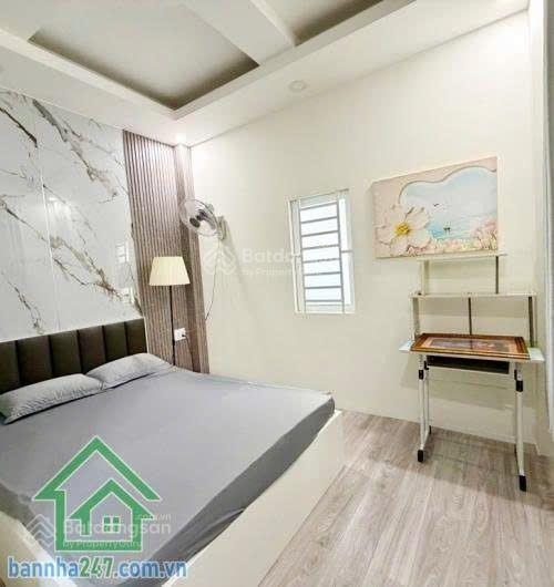 Chỉ 5.9 tỷ nhà mới 5 tầng hxh trung tâm phú nhuận  3pn 3wc