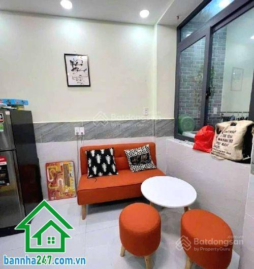 Chỉ 2,85 tỷ nhà 2 tầng ô tô đỗ sát nhà gần nhà thờ tân hương  dtsd 42m2