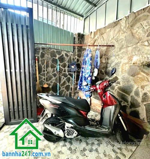 Chỉ 4,78 tỷ  hxh 4m thông  khu vip tân phú  3pn  3 wc có dòng tiền