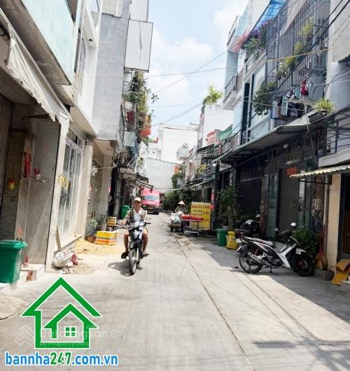 Chỉ 5,6 tỷ ngang 4.4m, 60m2 nhà đẹp 2 tầng  3pn 2wc  shr  pháp lý chuẩn