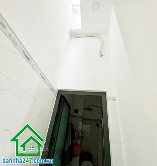 Chỉ 5,6 tỷ ngang 4.4m, 60m2 nhà đẹp 2 tầng  3pn 2wc  shr  pháp lý chuẩn