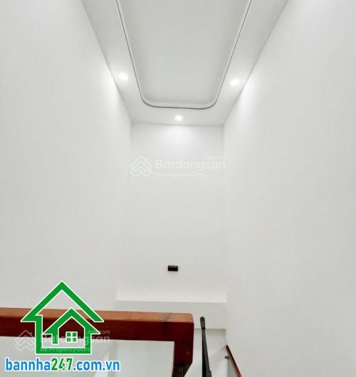 Chỉ 5,6 tỷ ngang 4.4m, 60m2 nhà đẹp 2 tầng  3pn 2wc  shr  pháp lý chuẩn