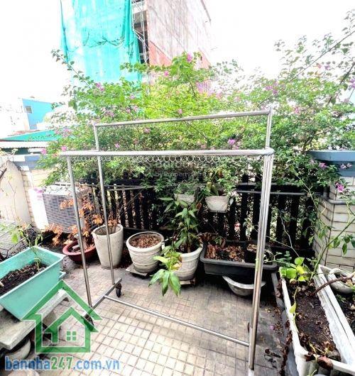 Chỉ 7,2 tỷ hxh 6m bờ bao tân thắng ngay aeon tân phú nhà đẹp 64m  2 tầng