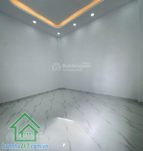Ngay lê văn quới, ngã tư bốn xã nhà mới 2 tầng lô góc 2 mặt tiền đường 6m, chỉ 5,3 tỷ