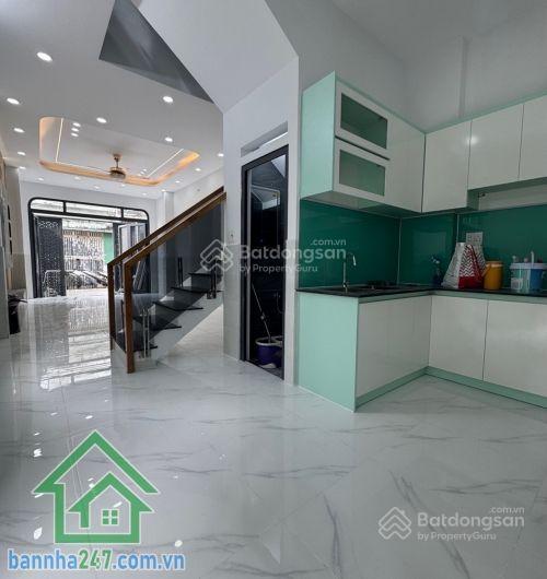 Ngay lê văn quới, ngã tư bốn xã nhà mới 2 tầng lô góc 2 mặt tiền đường 6m, chỉ 5,3 tỷ