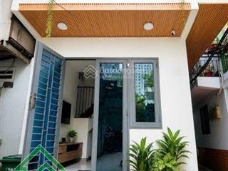 Ngay the manor nguyễn hữu cảnh view landmark 81 giáp quận 1 dòng tiền gần 20 triệu/tháng