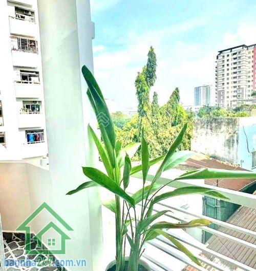 Chỉ 7,5 tỷ  đường 5m xe tải đỗ cửa gần ubnd quận tân phú  64m2 4 tầng góc 2 mặt tiền