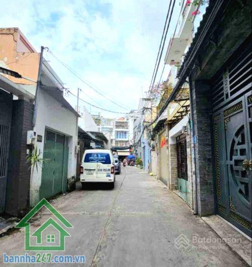 Chỉ 7,5 tỷ  đường 5m xe tải đỗ cửa gần ubnd quận tân phú  64m2 4 tầng góc 2 mặt tiền