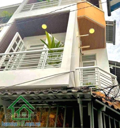 Chỉ 7,5 tỷ  đường 5m xe tải đỗ cửa gần ubnd quận tân phú  64m2 4 tầng góc 2 mặt tiền