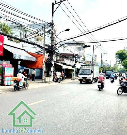 Tỉnh lộ 10, ngang 8m hiếm đất đẹp a4, 110m2, nhà 3 tầng, chỉ 7 tỷ