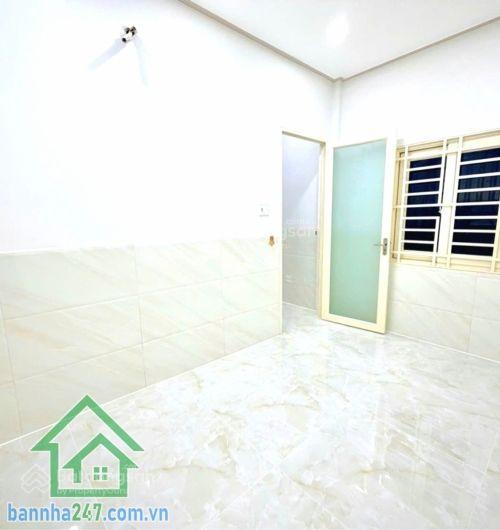 Chỉ 5,15 tỷ  tân phú ngay văn cao sát mặt tiền nhà 2 tầng mới đẹp 44m2, 2pn  2wc