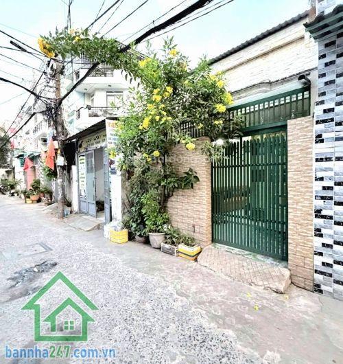 Với 4,95 tỷ hẻm 4m, nguyễn hữu tiến tân phú 58m2, 2 tầng, 2pn 2wc