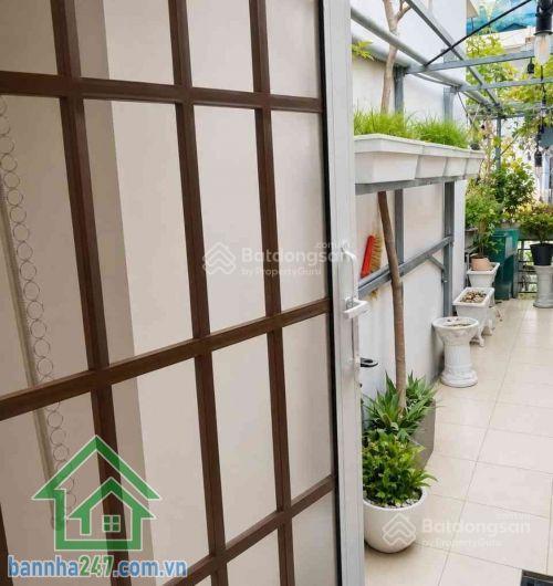 Chỉ 3,3 tỷ ngay bùi thế mỹ nhà mới ở ngay hẻm 6m xe tải tới cửa  dt (3,9 x 6,5) 3 tầng