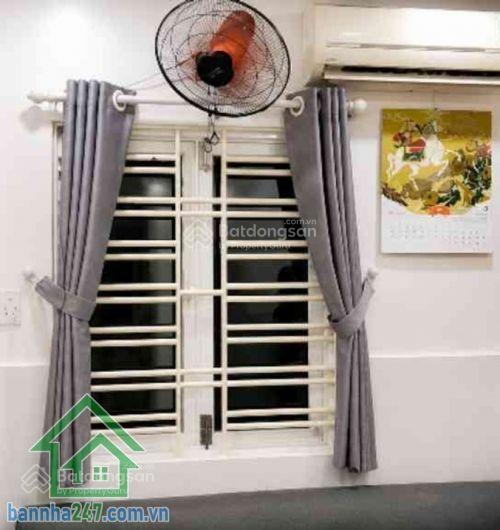 Chỉ 3,3 tỷ ngay bùi thế mỹ nhà mới ở ngay hẻm 6m xe tải tới cửa  dt (3,9 x 6,5) 3 tầng