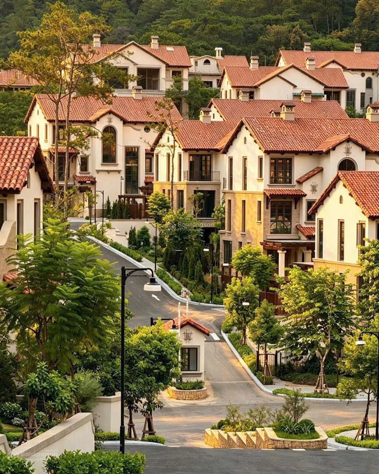 E sẵn căn song lập view hồ, mặt công viên hoa trước cửa, bàn giao 2027, tặng 1 tỷ vào giá
