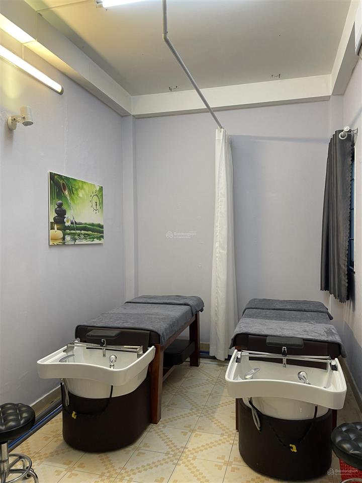 Mbkd 150m2 spa, văn phòng, hẻm 480 nguyễn tri phương, p. vườn lài