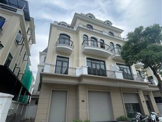 Chính chủ muốn đi định cư mỹ  bán gấp biệt thự song lập rẻ hơn 8 tỷ so với lúc mua
