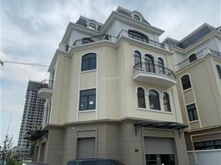 Mở rộng việc kinh doanh, nhượng lại căn biệt thự đơn lập góc 3 mặt tiền rẻ hơn 5 tỷ so với lúc mua.