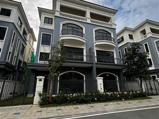 Chính chủ muốn đi định cư mỹ  bán gấp biệt thự song lập vị trí đẹp, rẻ hơn 8 tỷ so với lúc mua