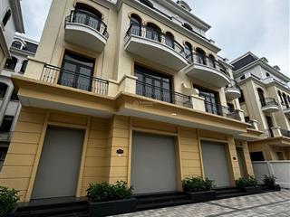 Muốn mua nhà bên mỹ cho con du học, nhượng lại căn song lập, rẻ hơn 6 tỷ so với lúc mua
