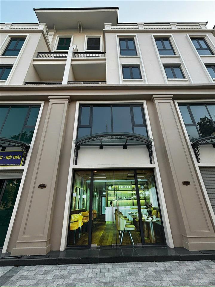 Mở rộng việc kinh doanh, nhượng lại căn shophouse vị trí đắc địa, rẻ hơn 8 tỷ so với lúc mua