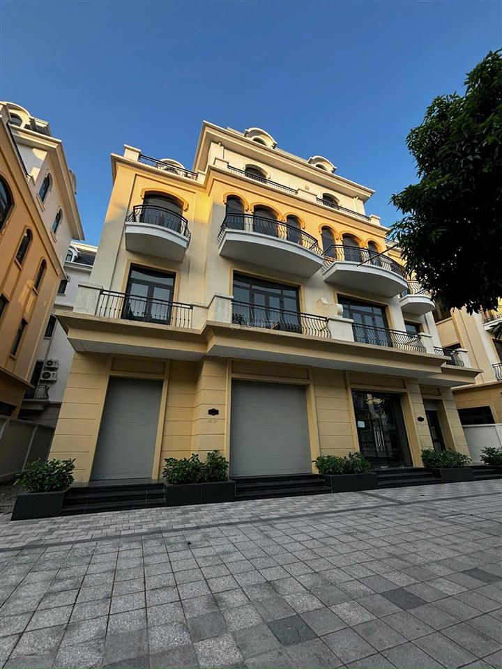 Muốn chuyển vào miền nam, nhượng lại căn song lập vị trí trung tâm, rẻ hơn 7 tỷ so với giá mua