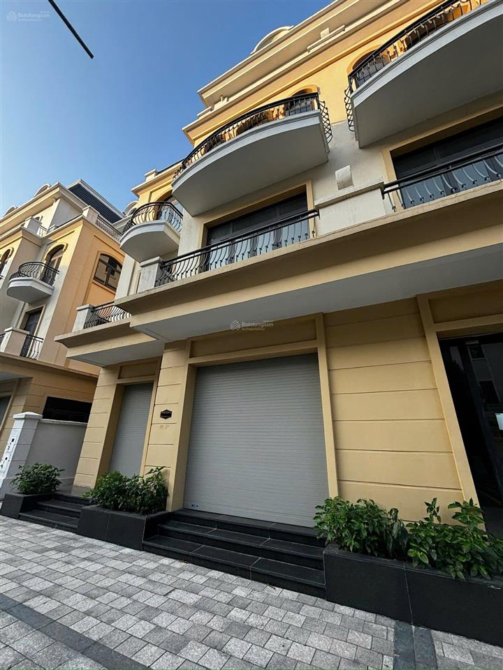 Muốn chuyển vào miền nam, nhượng lại căn song lập vị trí trung tâm, rẻ hơn 7 tỷ so với giá mua