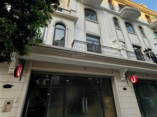 Mở rộng việc kinh doanh, nhượng lại căn shophouse vị trí đẹp, rẻ hơn 6 tỷ so với lúc mua