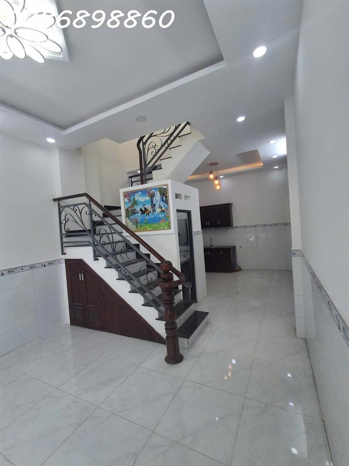 BÁN NHÀ MẶT TIỀN 1041 TRẦN XUÂN SOẠN, P. TÂN HƯNG, QUẬN 7