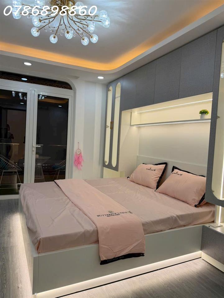 BÁN NHÀ MỚI ĐẸP 4 TẦNG GIÁ 3,5 TỶ – HẺM 1056  HUỲNH TẤN PHÁT Q7