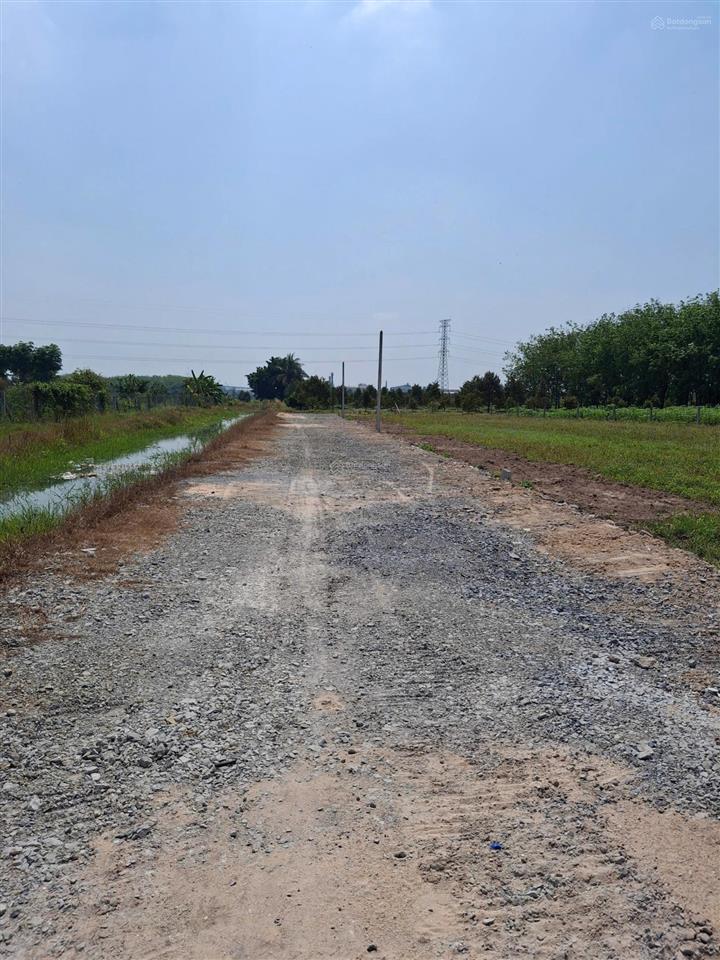 178m2 thổ cư. 7m ngang. gần kcn phước đông. 4xx tr